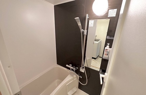 Tennoji Apartment | Nature & Cuture】 Very close to Namba & Doutonbori Tutenkaku Nippombashi WiFi