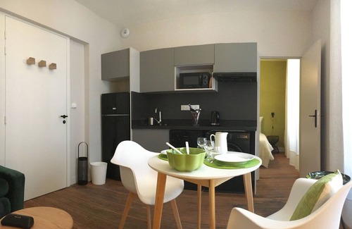 Aix-les-Bains City Center Apartment | Nature & Inspiration - Aix Centre