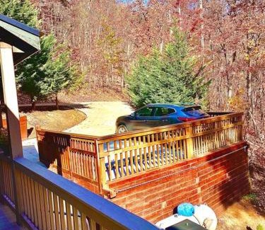 Morganton Villa | Nature is Calling Cabin