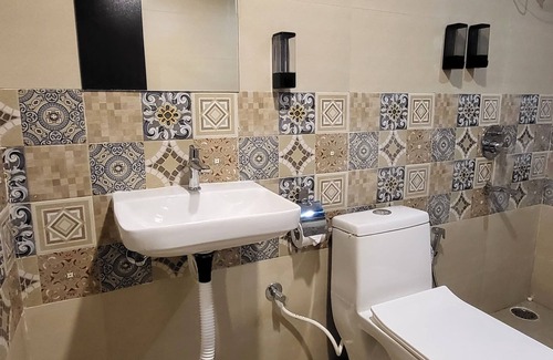 Indore Resort | Nature Lovers Resort