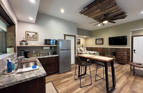 Patricksburg House | Nature’s Rest at Cataract Falls