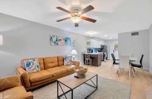 Dunedin Condo | Nautical Landings West close to Honeymoon Island and dock access!