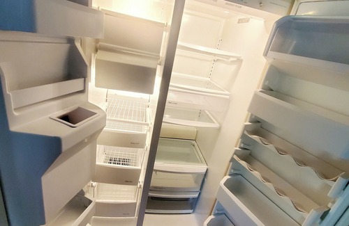 Racine House | Nautical Splash Pad, Spacious Home, Private Pool & Cedar Hot Tub.