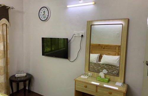 Gilgit House | Naveed Tourist Inn