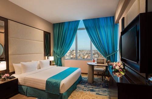 Al Hamra Hotel | Naviti Warwick Dammam