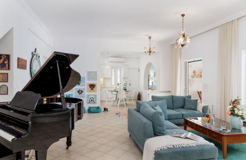 Naxos Villa | Naxos Beach Front Villa 'Moments'