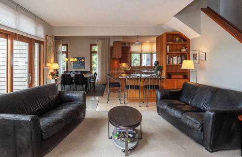 Grand Beach House | ND Games Easy Drive & Great Fall Foliage