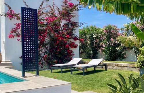 Estepona Villa | nDesigner Villa - Private pool - Families/Beach + Marina + Golf 5 min drive