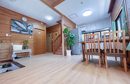 Kadena House | Near AmericnVillage, Chatan! Private detached house with sea view! Groups are welcome!/Chura.