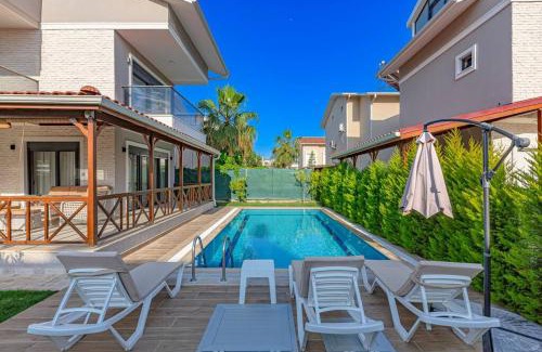 Kadriye Villa | Near By THE LAND OF LEGENDS , VİLLA PARADİSE