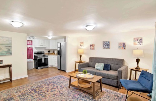 Mobile House | Near Downtown and Cornerstone - Southern Sunshine