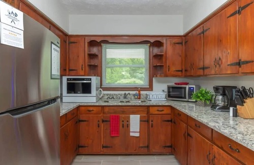 Columbus House | Near Ft Moore w/Fenced Yard- Family Ranch Retreat