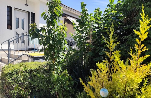 Arnouville House | Near Paris/Stade de France/Roissy Charles de Gaulle Airport/Bourget/Parc Expo