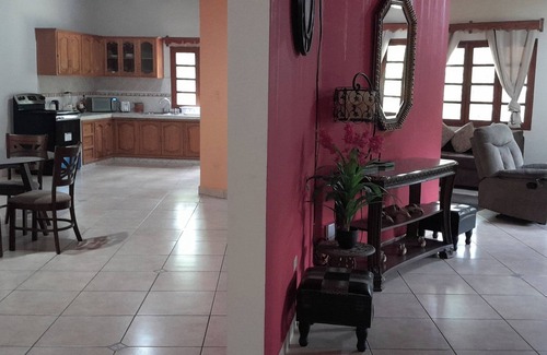 Tegucigalpa House | Near the City: Peace, Space & Starry Skies!