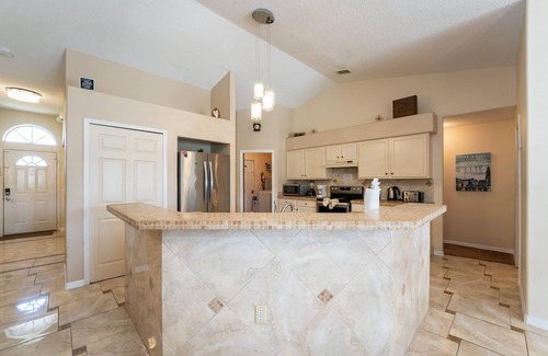 Sunridge Woods House | Near to Disney/Large Yard/Private pool/Quiet Community