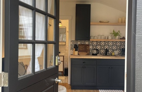 Los Olivos Cottage | Nearest Los Olivos Private Guest Cottage to all Wine Rooms