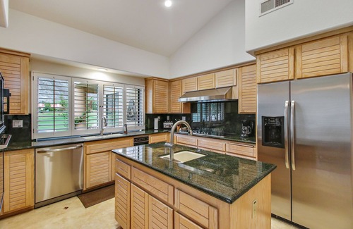 La Quinta Condo | Nearly 3,000 Sq. Ft. of Affordable Luxury