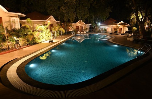 Pachmarhi Resort | Neelam Foresteria Resort