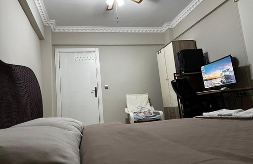 Arnavutkoy House | Neighbor AirPort Apartment