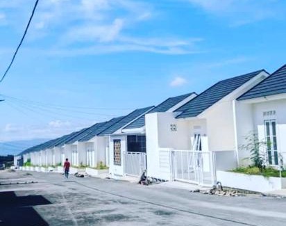 Sukabumi Villa | Nel's House Villa Jacuzzi Sukabumi