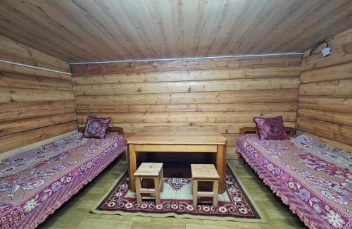 Hatgal House | Nelly's Guest House and Tours