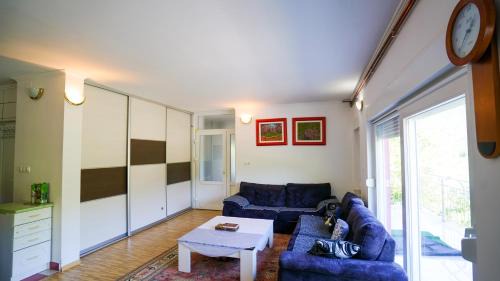 Konjic House | Neretva River Guesthouse