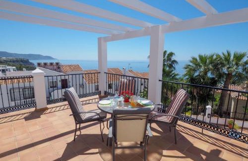 Chimenea Villa | Nerja Paradise Rentals - Villa El Paraiso