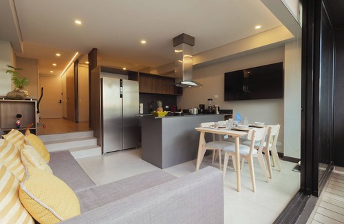 Antiguo Country Apartment | New 1BR City View w/Gym, Coworking & Rooftop