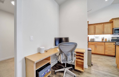 Twin Falls House | New 2 level Twin Falls Home, 2 masters!