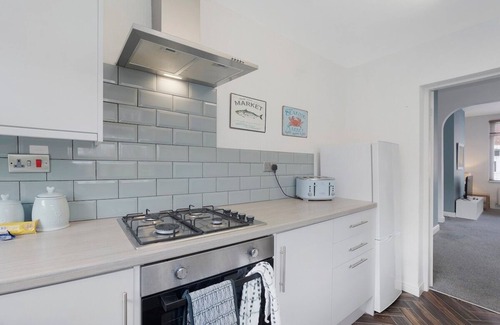 Darlington House | New! 2BR in Brighton Road