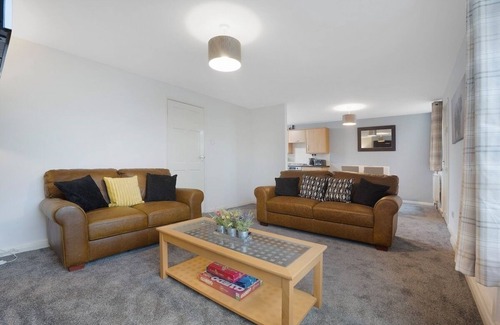 Catterick Garrison House | New! 3BR in Traynor Square