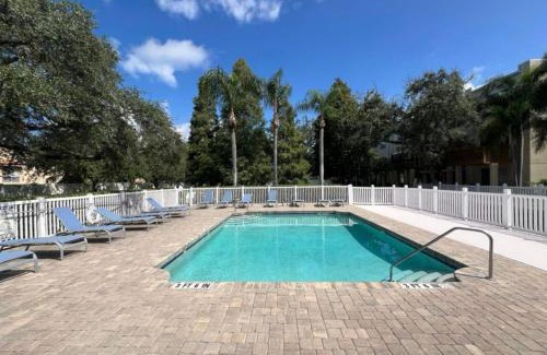 Sun Bay South Apartment | New 3BR w King Beds, Pool, Modern Elegance