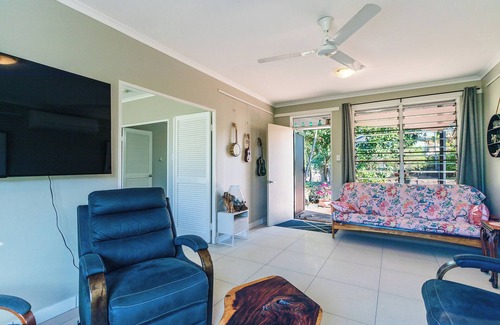 Anula House | NEW 3brm Stunner in Moil!