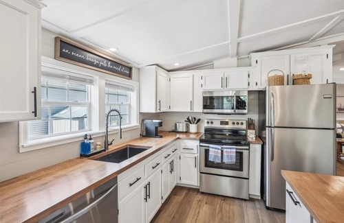 Selbyville House | NEW 4BR Coastal Retreat | Bay Views, Shared Pool, & Free Daily Xplorie Fun!