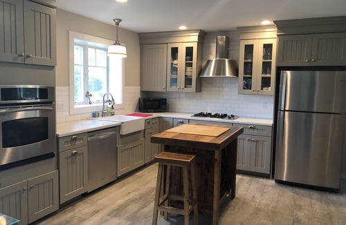 Culloden Shores House | New 5 bdrm with pool - walk to Gosman's