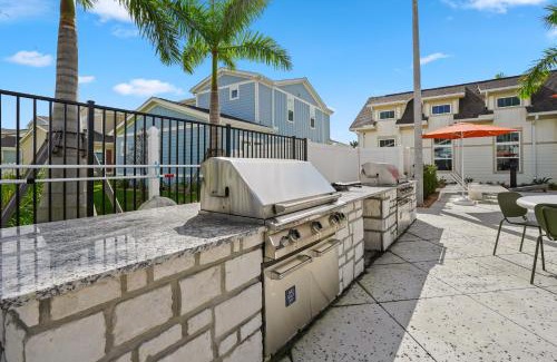 Port Saint Lucie House | New 5 Star with Pool Mins to Tradition Hospital HCA Hospital