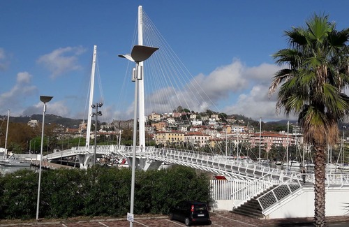 San Terenzo Apartment | New and cozy apart on the sea: Beach -5 Terre-trekking-excursions- relax