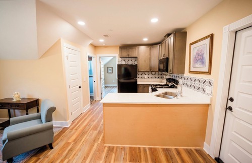 Tifton Apartment | New Apartment in Victorian House. Light filled space with full sized kitchen.