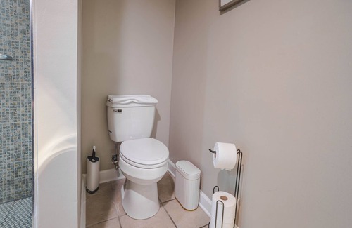 Ballast Point House | NEW! Bay Shore Breeze