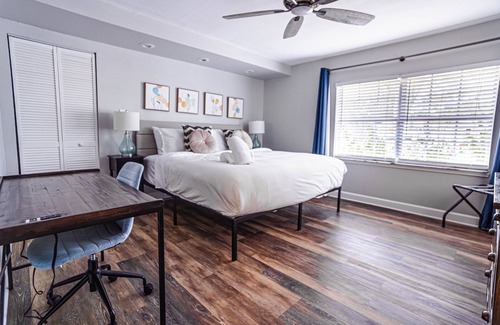 Ballast Point House | NEW! Bay Shore Breeze