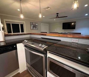 South Venice Villa | New Beach Cabana with Mini Golf