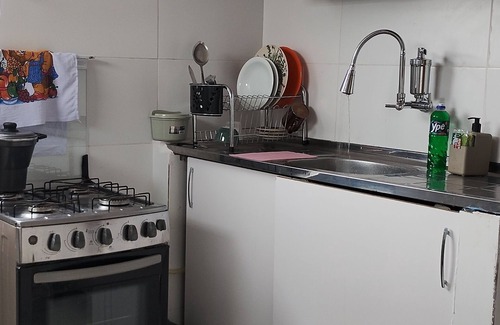 Cruz das Armas House | New House Season Complete and cozy house, supporting up to 6 people.