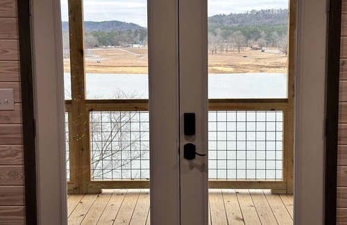 Crane Hill House | New build on Smith Lake Cullman County Side,Boat Dock and all furnishings.