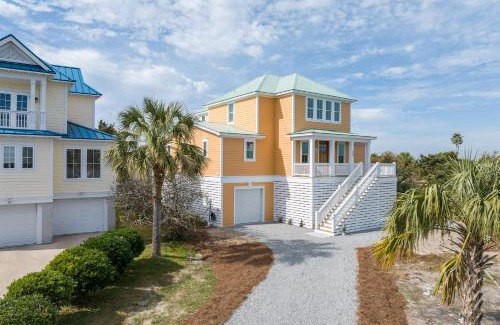Beachwalk House | New Build, walking distance to pool and beach! Perfect location on Harbor Island!