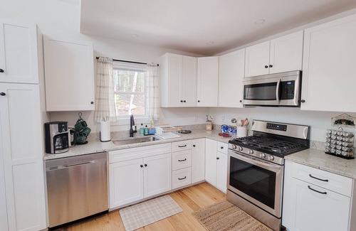 Southwest Harbor Cabin | New chalet in Southwest Harbor - minutes from Acadia!