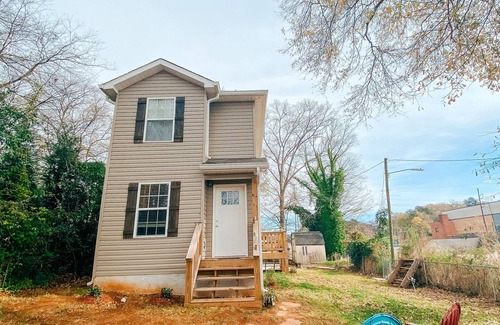 Dalton House | NEW CONSTRUCTION No animals