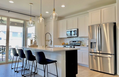 Tucson House | NEW cozy home! Spacious and clean 4BD | 3BA