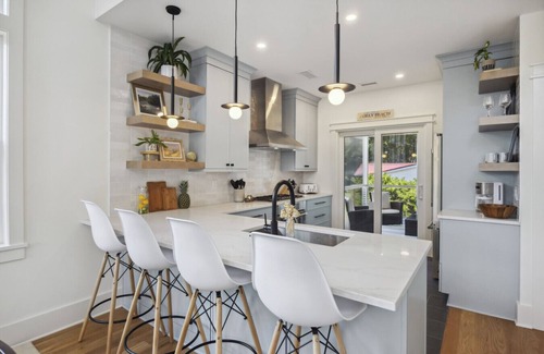 Charleston House | New Custom built 5 bedroom home-5 mins to Folly Beach