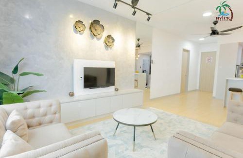 Kampung Tanjung Kapur Apartment | New Drawbridge Condo With Seaview and Pool