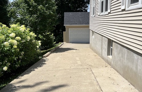 Elizabethtown Condo | “New” Elizabethtown Poplar Place!